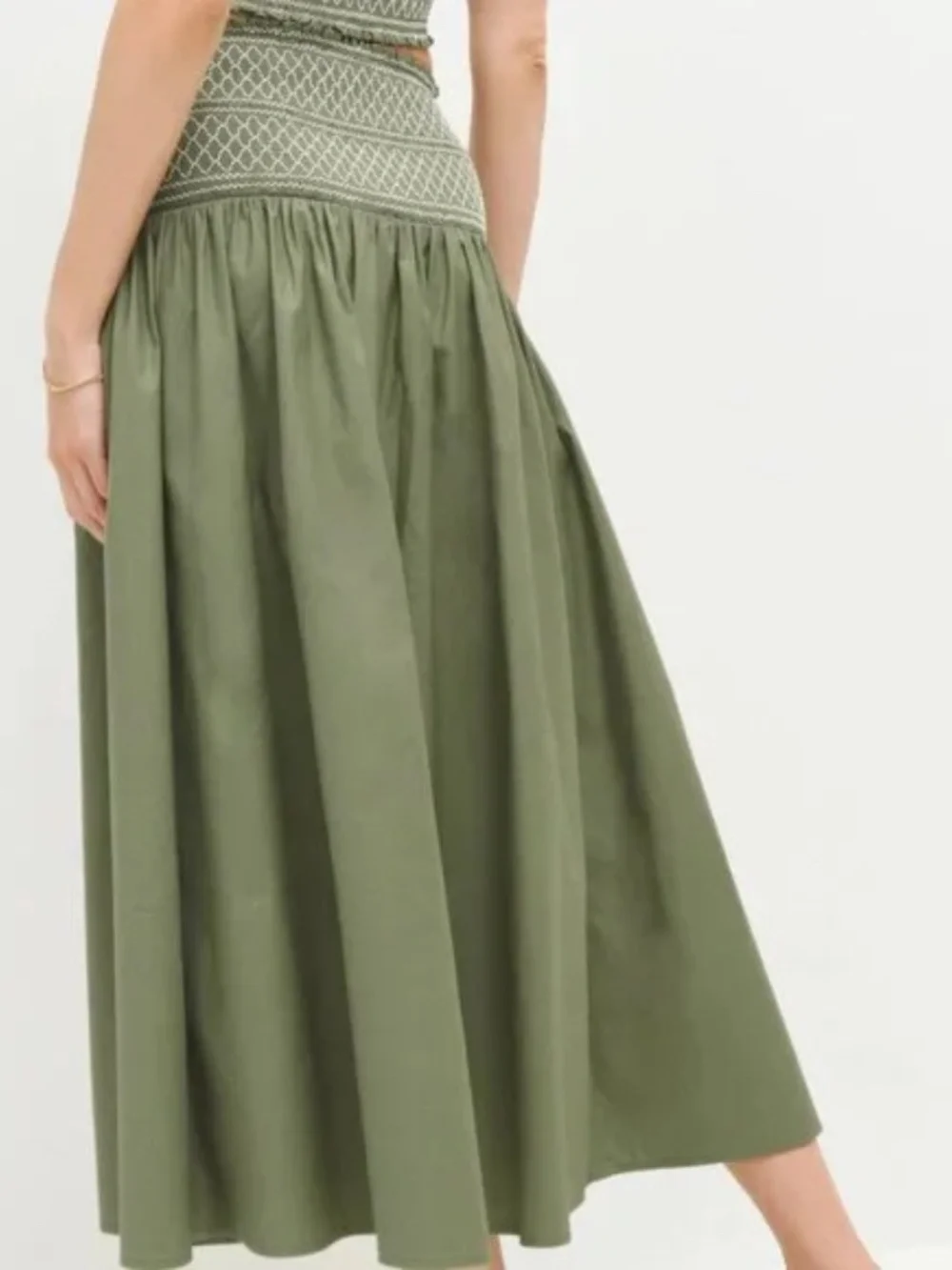 Reformation Haven Skirt in Artichoke Size Small